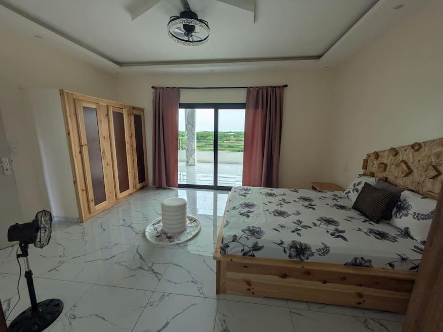 Villa Hawa, Decor Unique & Piscine Сомон Экстерьер фото
